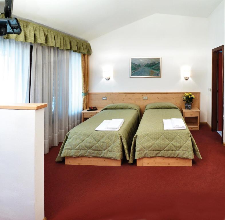 La Rotonda Hotel Pergine Valsugana Værelse billede