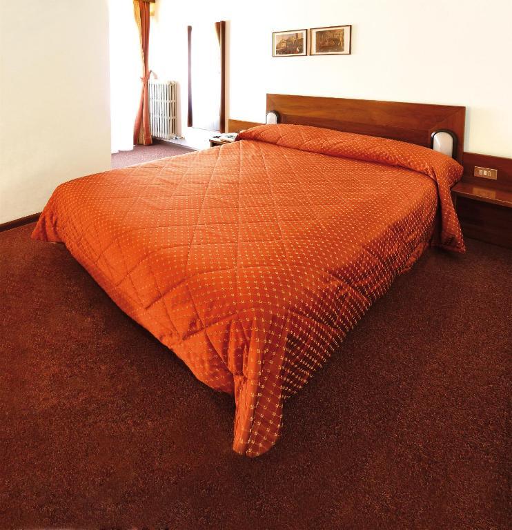 La Rotonda Hotel Pergine Valsugana Værelse billede