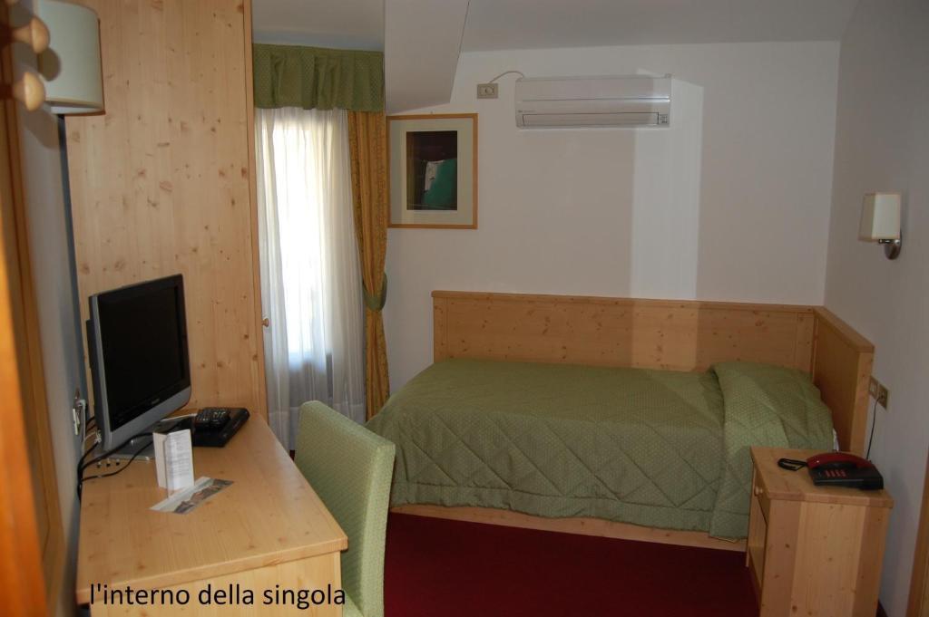 La Rotonda Hotel Pergine Valsugana Værelse billede